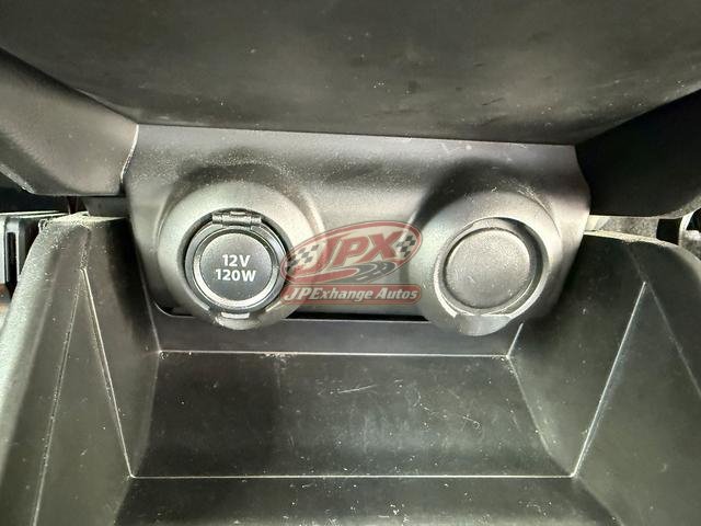 
								2023 SUZUKI SWIFT XG full									